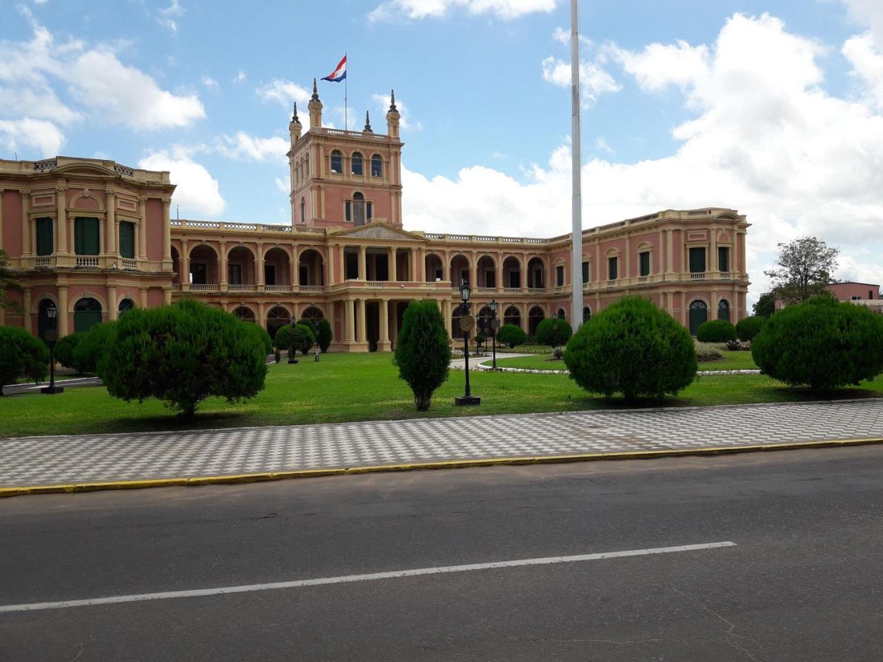 Centro De Asuncion Nuevo Apartamento, Comodo, Seguro, Piscina, Gimnasio Y Parkingアパートメント エクステリア 写真